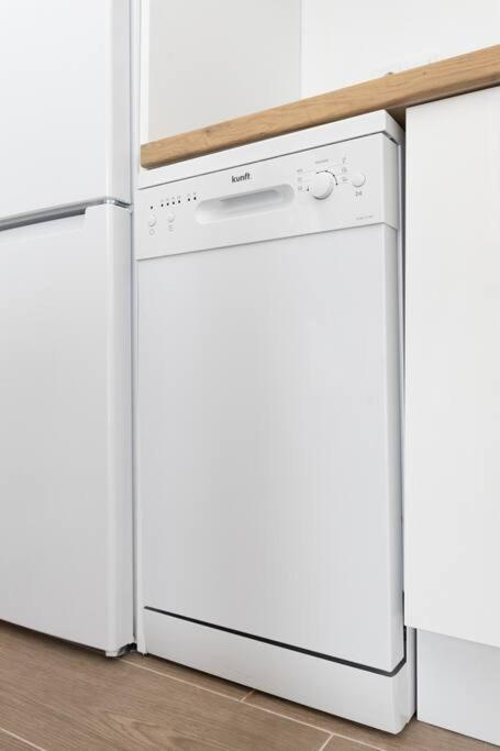 Apartamento 1Hab Con Estilo Cerca De Ventas Madrid Luaran gambar